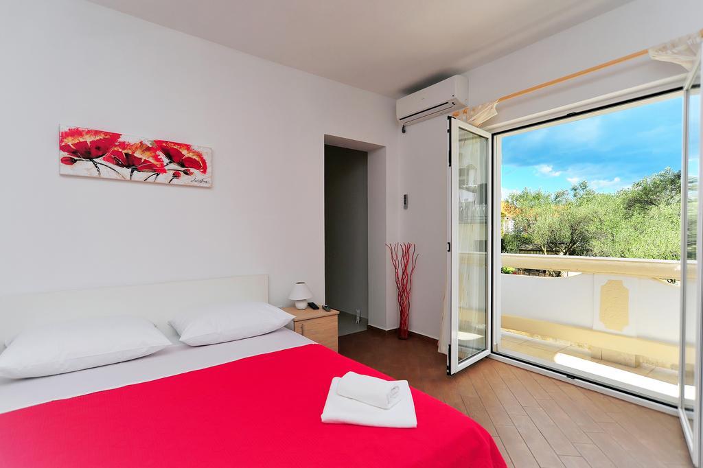 Apartments Ka - Ro 比比涅 客房 照片